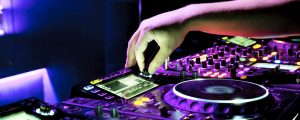 Party Plus Package (90 to 150 people)